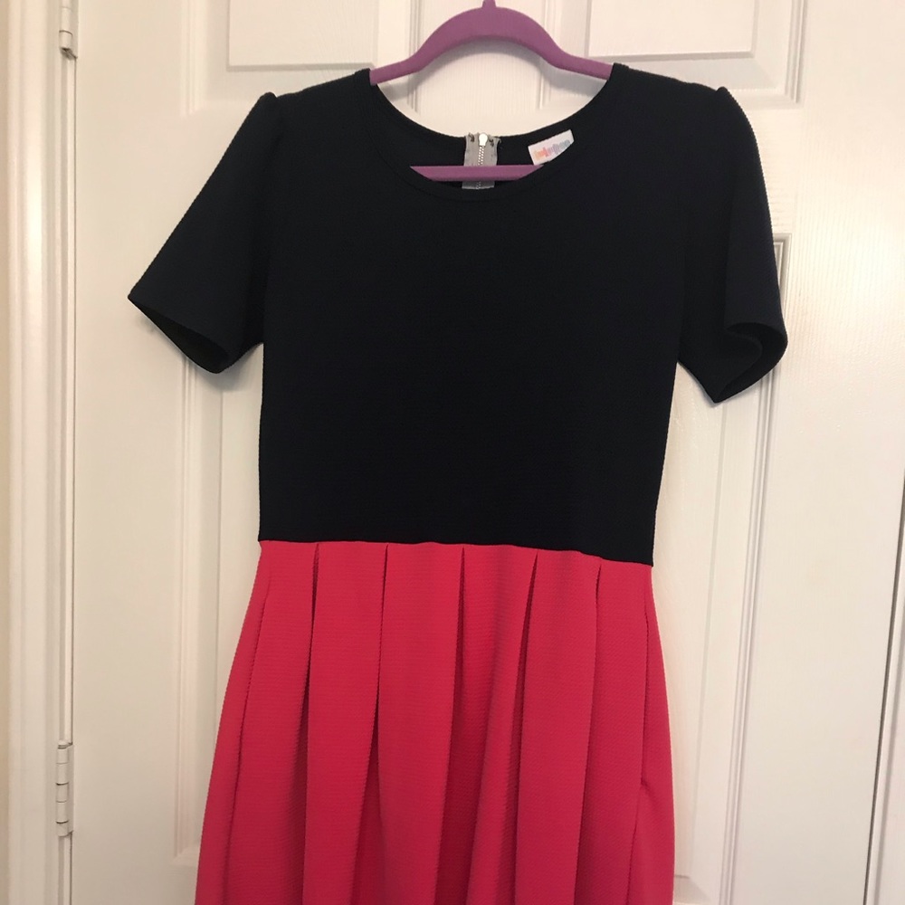 LuLaRoe Amelia